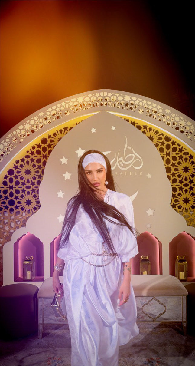 Elegant White abaya
