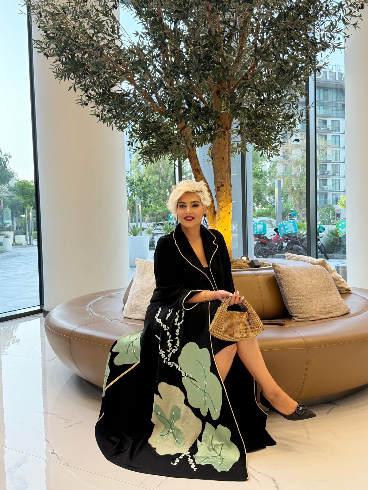 Sophisticated black Abaya