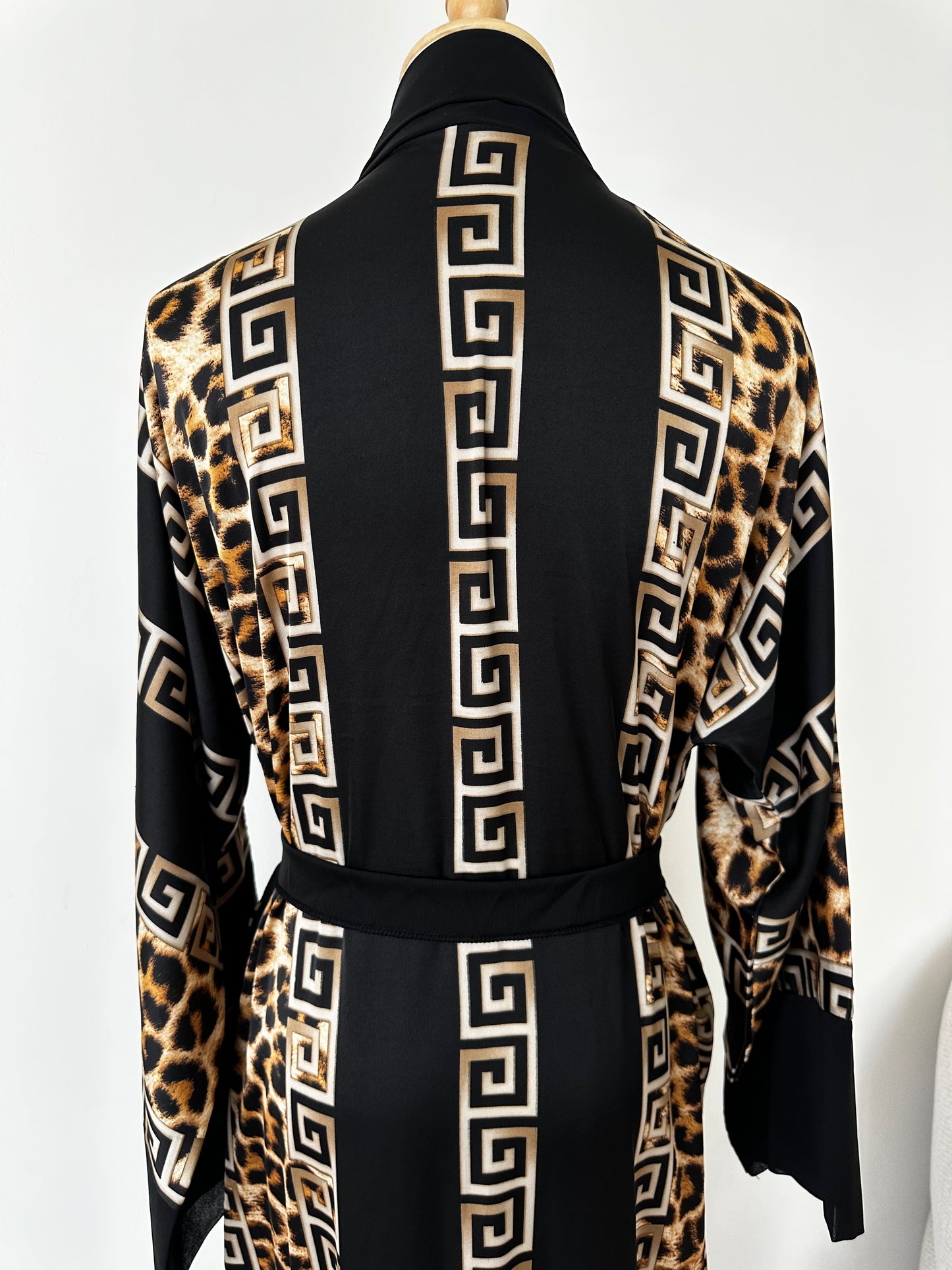 Tiger Abaya